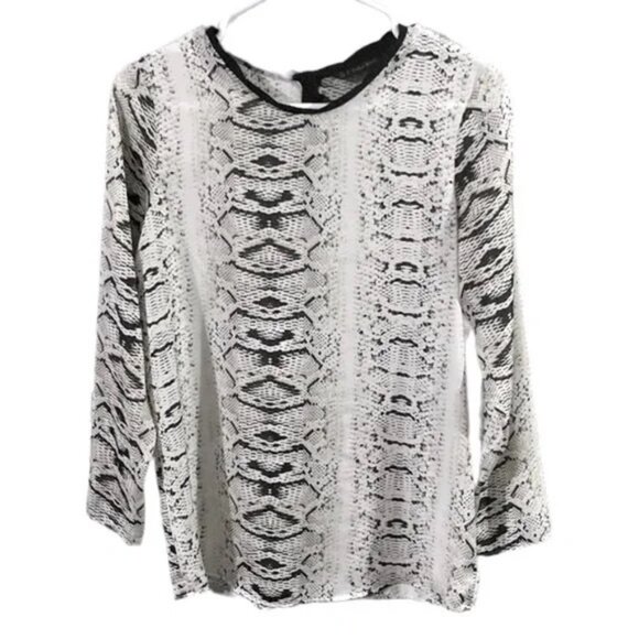 Women's snakeskin print long sleeve chiffon cream flowy blouse - Picture 1 of 4